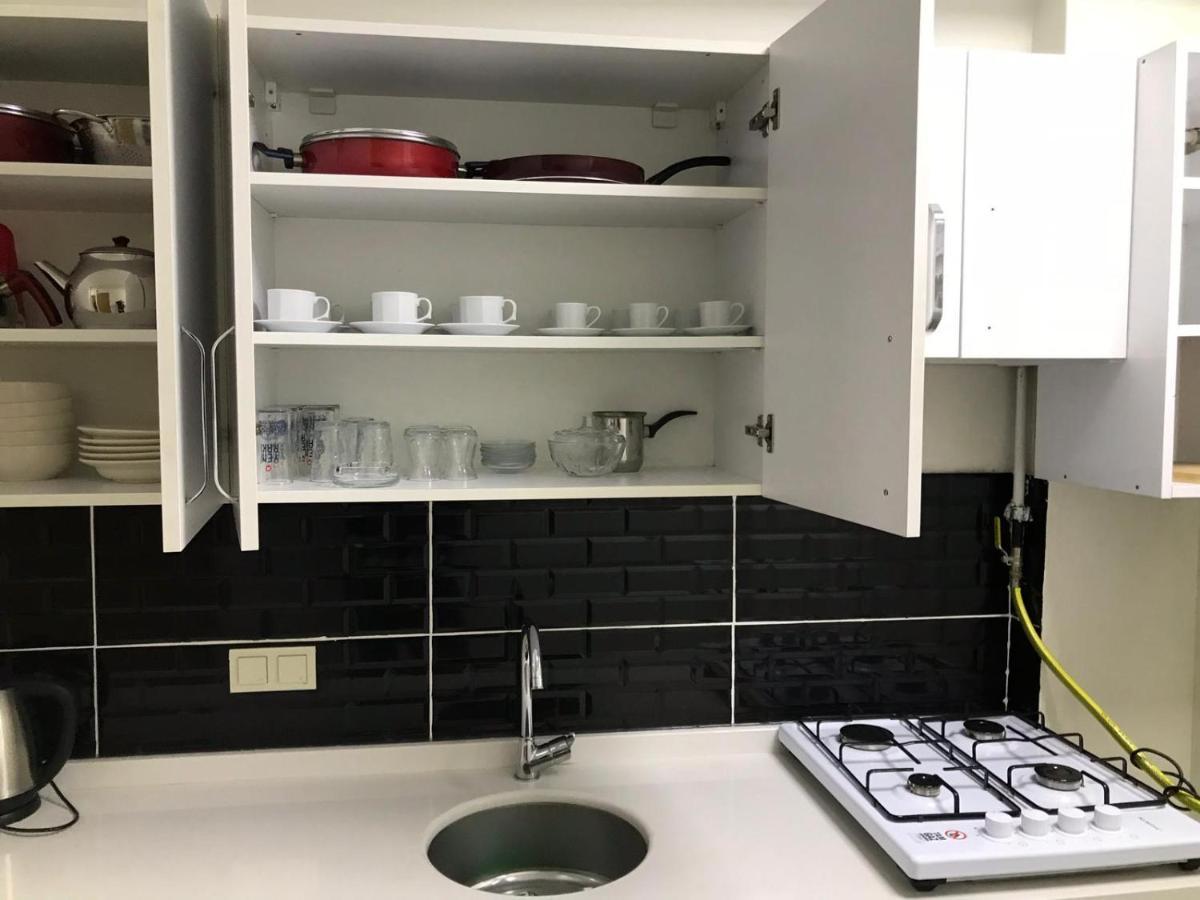 Colorist Apartment